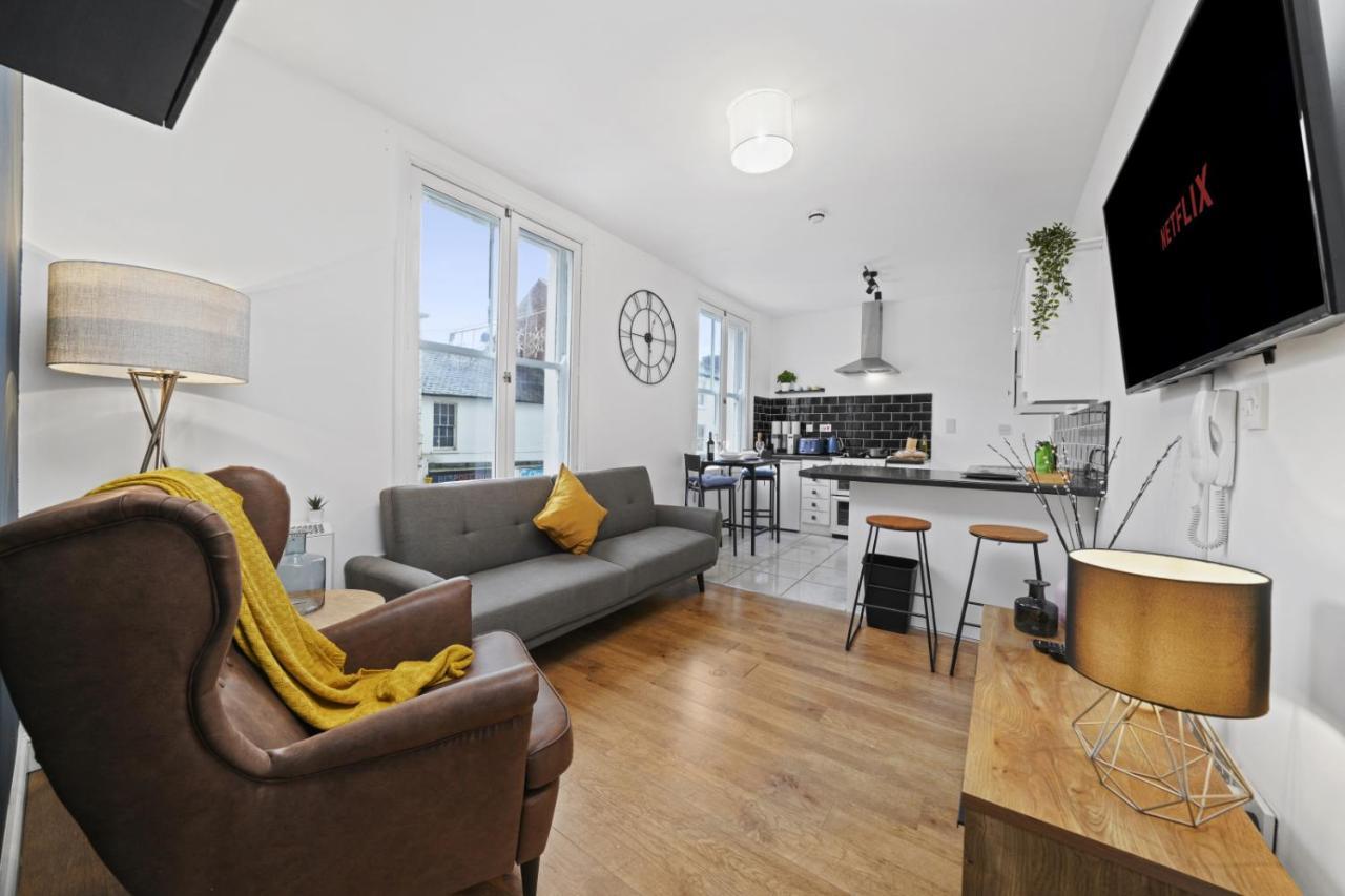 Central Gem Of Leamington Spa - Sleeps 5 Apartment Екстериор снимка