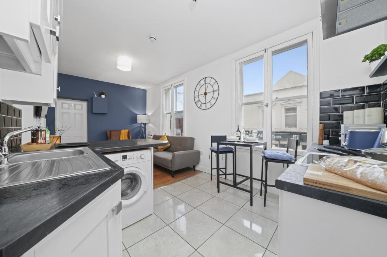 Central Gem Of Leamington Spa - Sleeps 5 Apartment Екстериор снимка